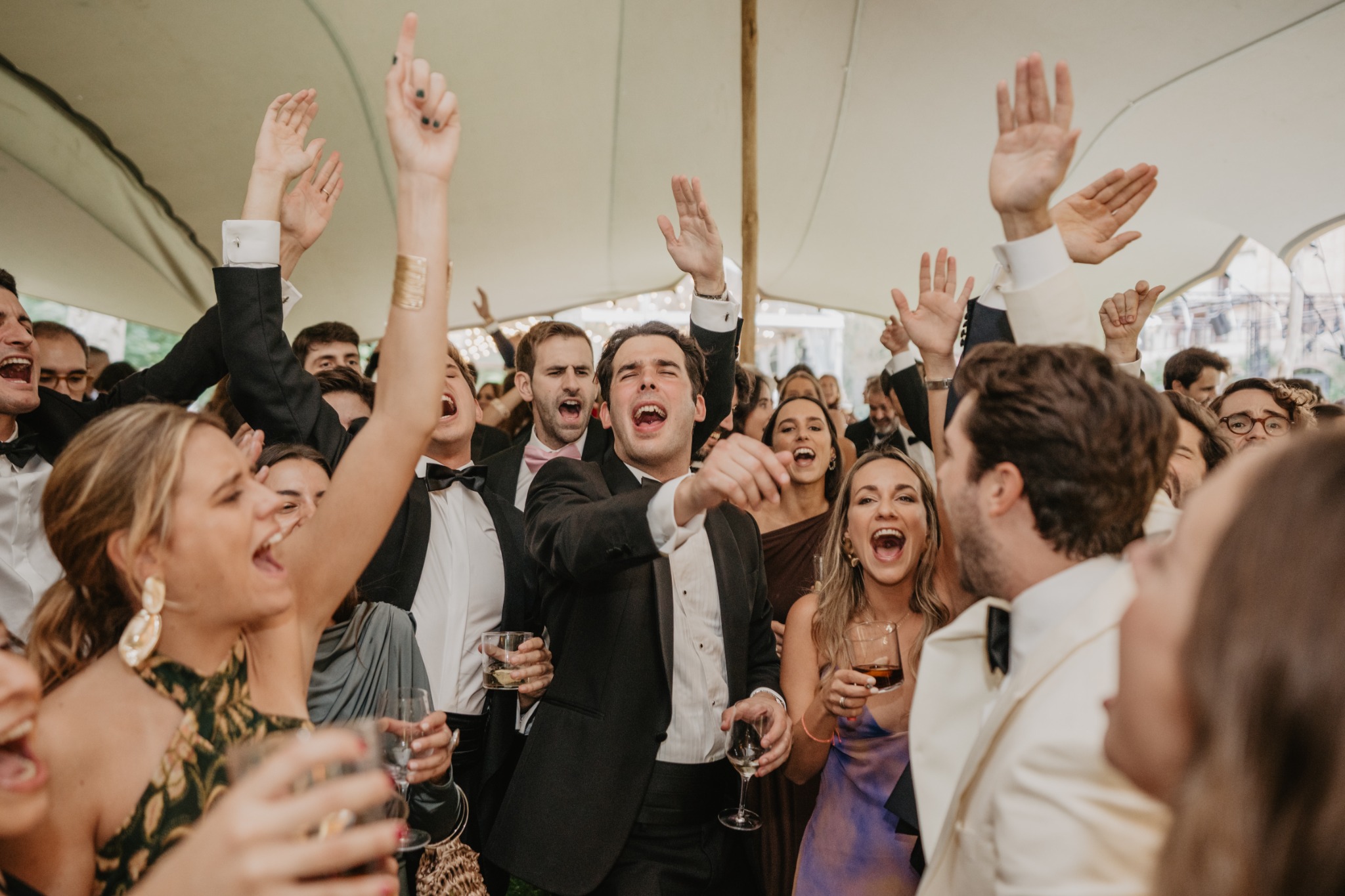 Claquera actuando en una boda